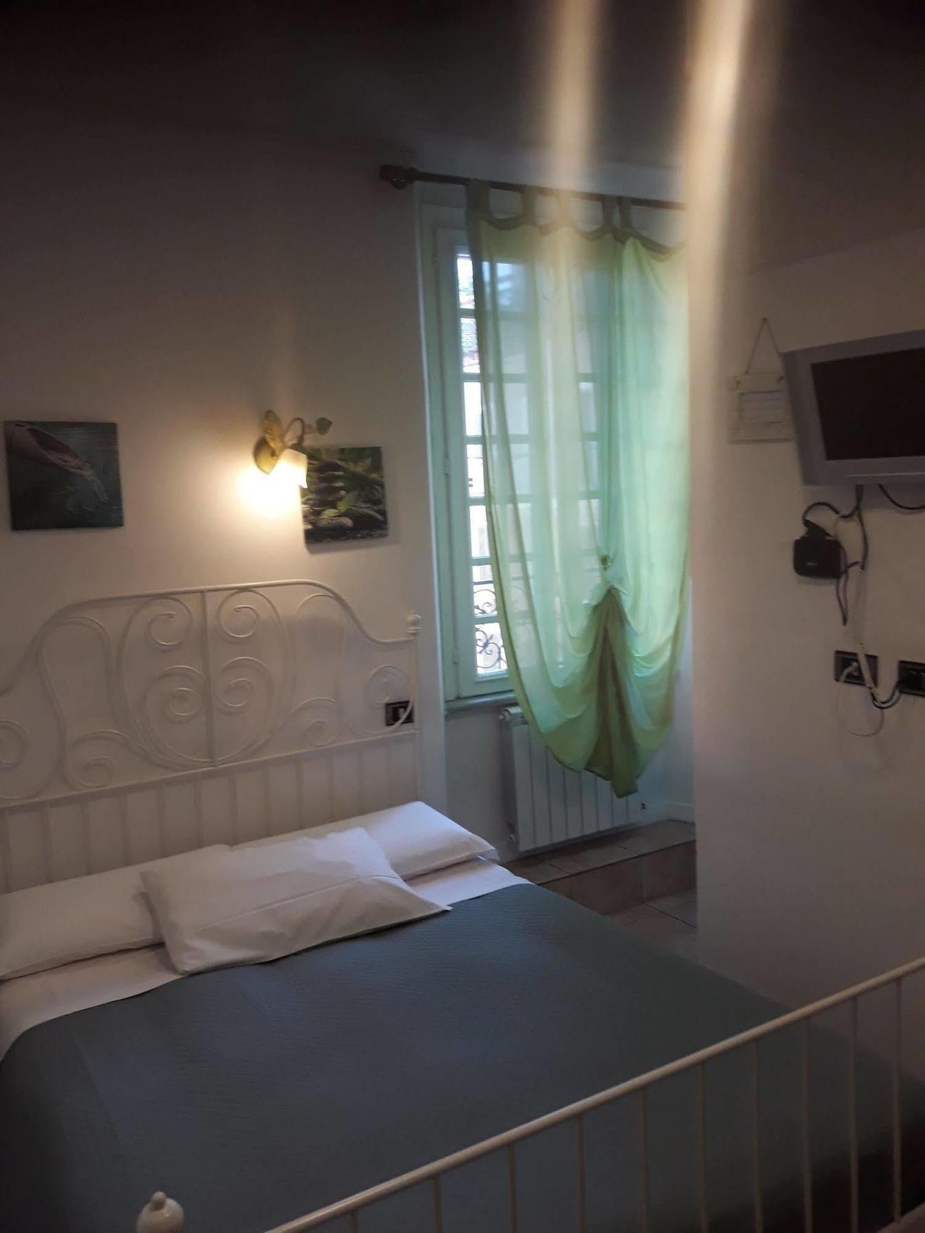Accommodation Roma Imperiale Zewnętrze zdjęcie